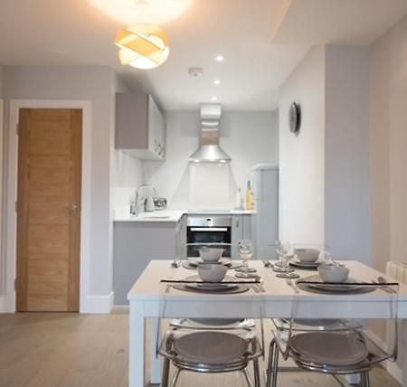 S/King Bed One Bedroom Flat Brentwood Esterno foto