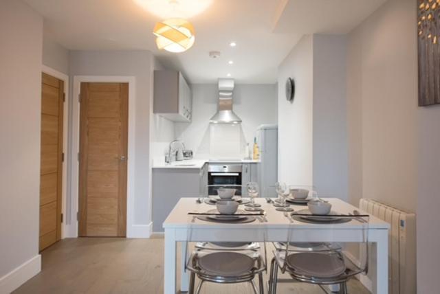 S/King Bed One Bedroom Flat Brentwood Esterno foto