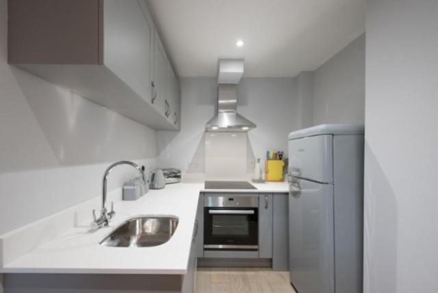 S/King Bed One Bedroom Flat Brentwood Esterno foto