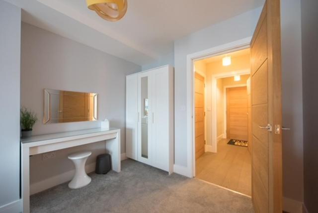 S/King Bed One Bedroom Flat Brentwood Esterno foto